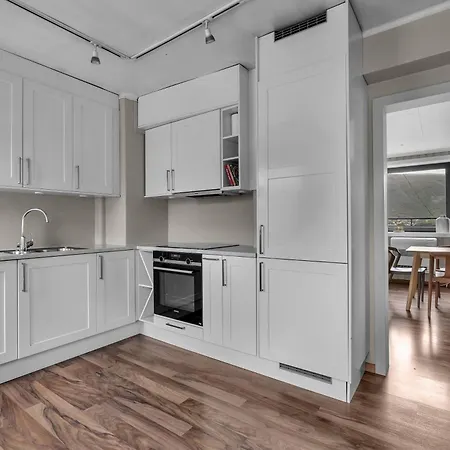 Northstay - Center Terrace With Mountain View *