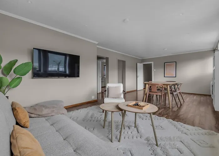 Northstay - Center Terrace With Mountain View Apartmán Tromsø