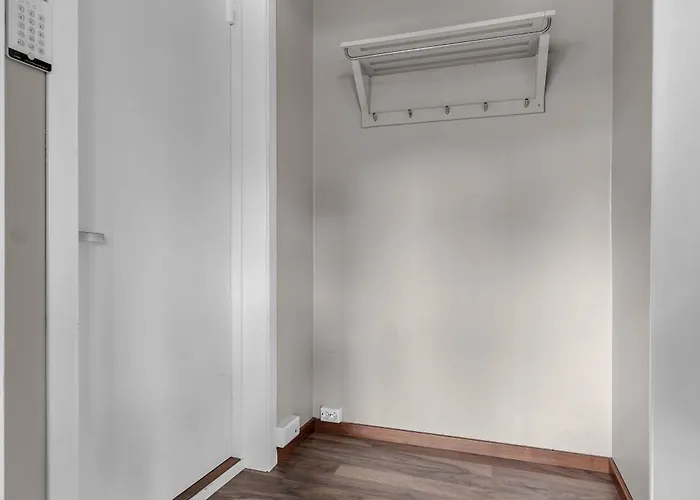 Апартаменты Northstay - Center Terrace With Mountain View Тромсё